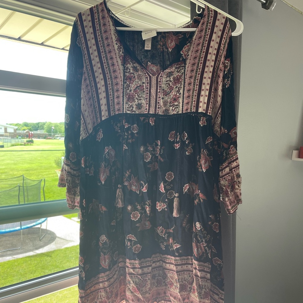 NWOT Knox Rose Hi Low Dress